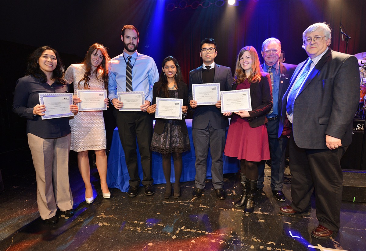 Maria receives scholarship